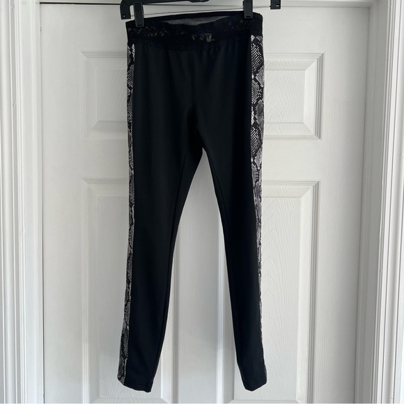 PAM & GELA Spring Trend Black Snake Print Stripe Leggings S - Picture 3 of 7